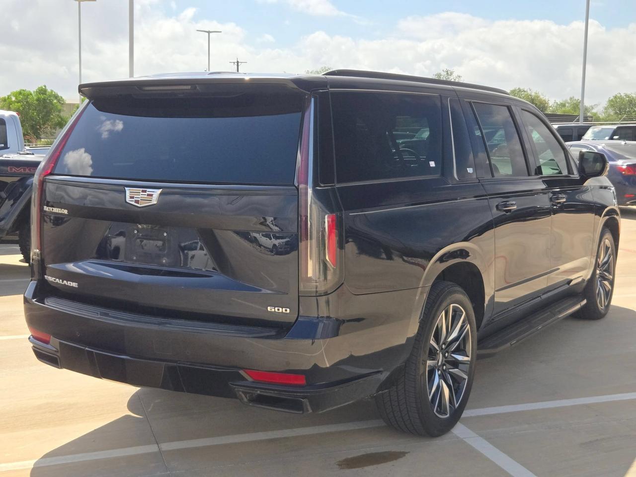 2021 Cadillac Escalade ESV Sport