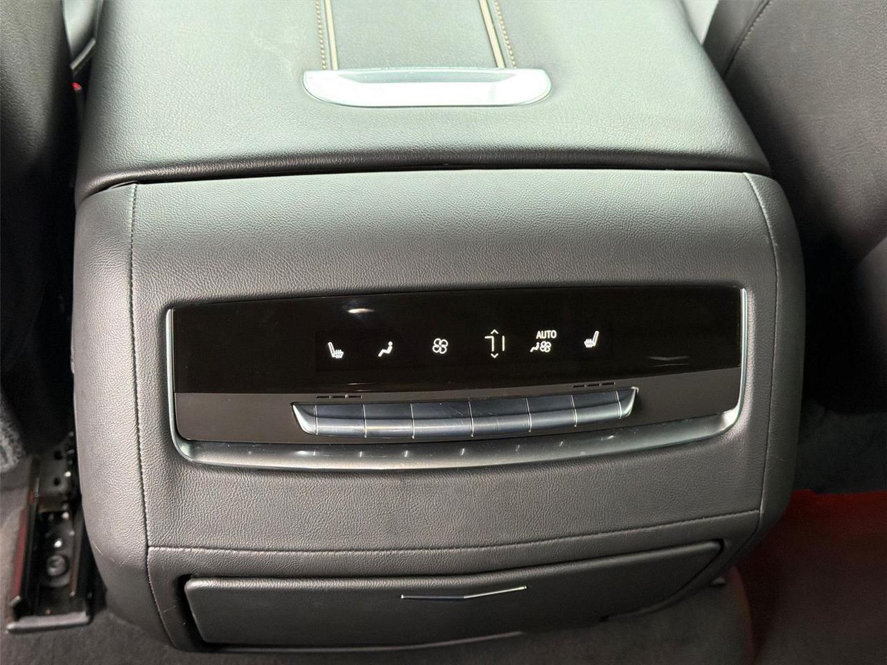 2021 Cadillac Escalade Luxury Hagerstown MD