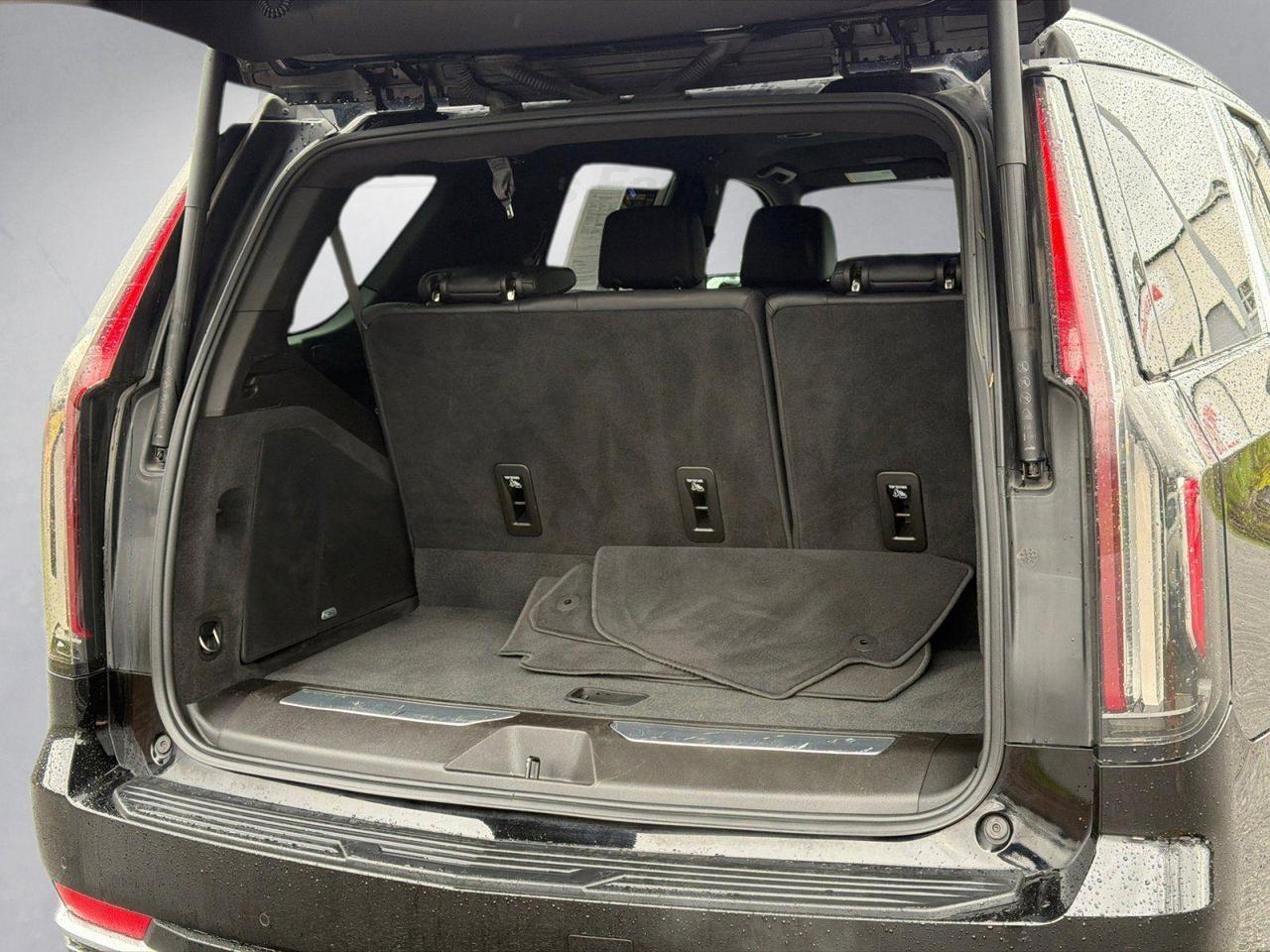 2021 Cadillac Escalade Luxury Hagerstown MD