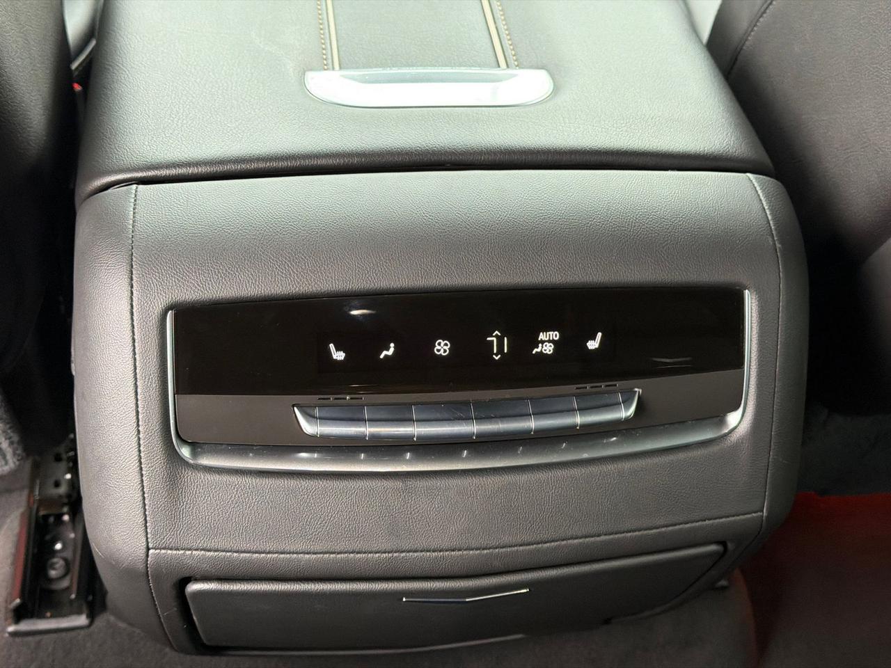 2021 Cadillac Escalade Luxury Hagerstown MD