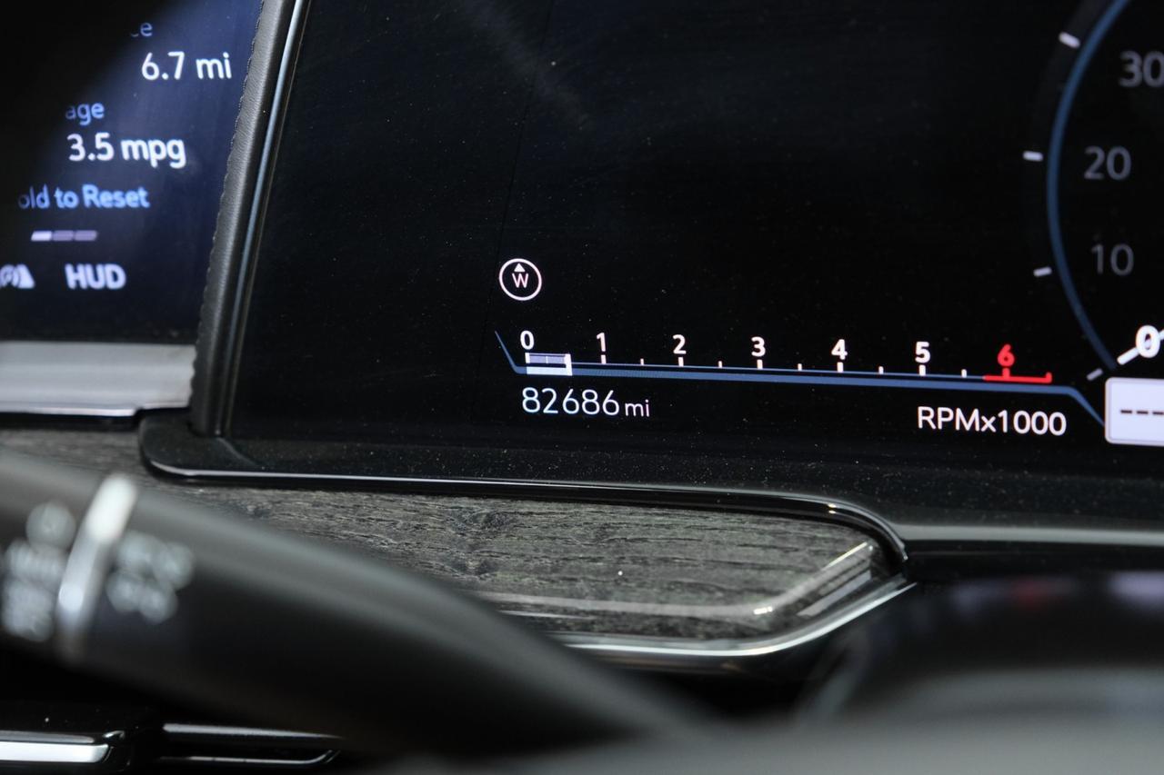 2021 Cadillac Escalade PREMIUM LUXURY HEADUP DISPLAY BLIND SPOT ASSIST NAVIGATION PANOR Carrollton TX