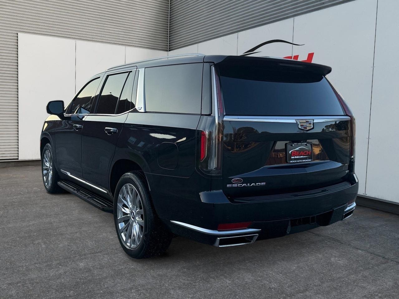 2021 Cadillac Escalade Premium Luxury, HEATED AND VENTILATED SEATS, HEATED 2ND ROW, POWERED 3RD ROW, MOONROOF, APPLE CARPLAY/ANDROID AUTO, NAVIGATION, BACKUP CAMERA, HEATED STEERING WHEEL, REMOTE START, WIRELESS CHARGING PAD, POWER LIFTGATE, THIS IS A GREAT FAMILY VEHICLE Norfolk VA