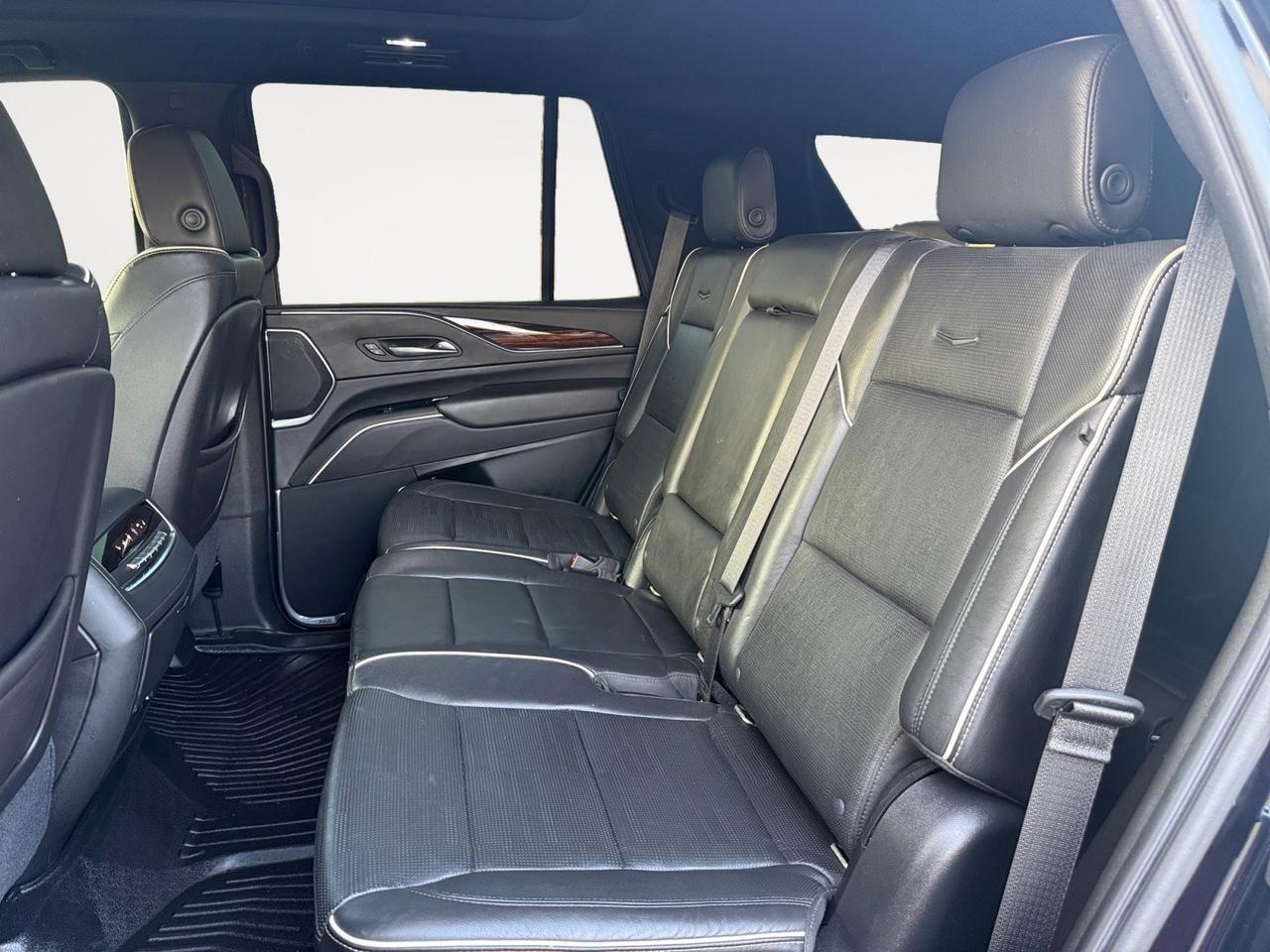 2021 Cadillac Escalade Premium Luxury, HEATED AND VENTILATED SEATS, HEATED 2ND ROW, POWERED 3RD ROW, MOONROOF, APPLE CARPLAY/ANDROID AUTO, NAVIGATION, BACKUP CAMERA, HEATED STEERING WHEEL, REMOTE START, WIRELESS CHARGING PAD, POWER LIFTGATE, THIS IS A GREAT FAMILY VEHICLE Norfolk VA