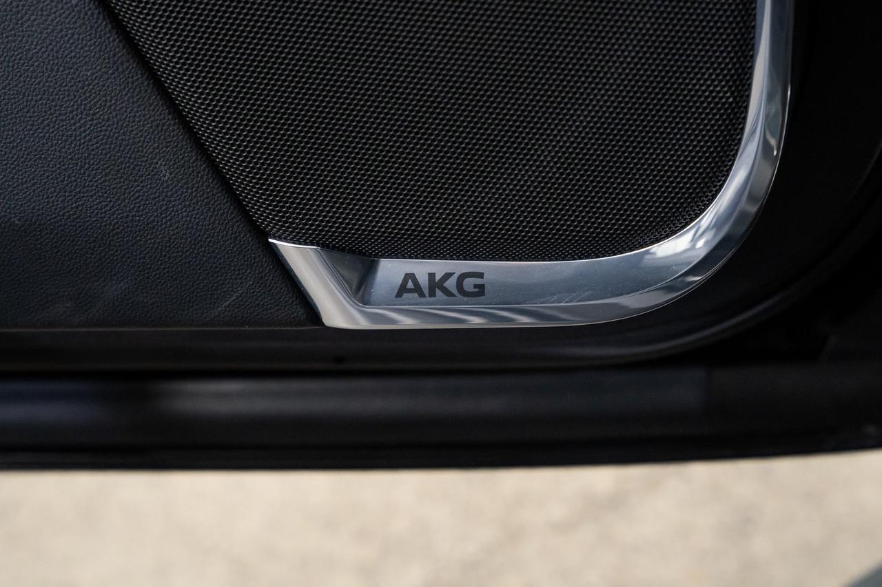 2021 Cadillac Escalade Premium Luxury Vented Seats Rear Entertainment AKG Audio Portland OR
