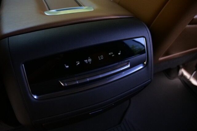 2021 Cadillac Escalade Sport / 4WD / Driver Assist PKG / DIESEL / Super Cruise! High Point NC