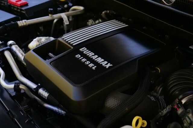 2021 Cadillac Escalade Sport / 4WD / Driver Assist PKG / DIESEL / Super Cruise! High Point NC