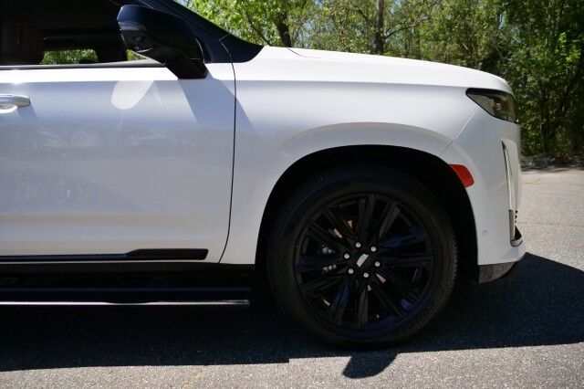 2021 Cadillac Escalade Sport / 4WD / Driver Assist PKG / DIESEL / Super Cruise! High Point NC