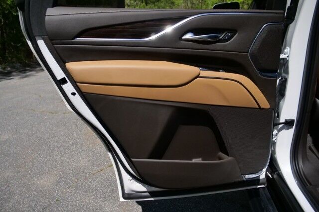 2021 Cadillac Escalade Sport / 4WD / Driver Assist PKG / DIESEL / Super Cruise! High Point NC