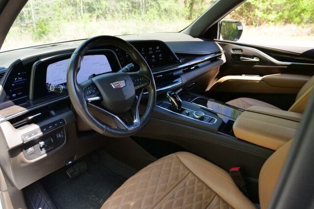 2021 Cadillac Escalade Sport / 4WD / Driver Assist PKG / DIESEL / Super Cruise! High Point NC