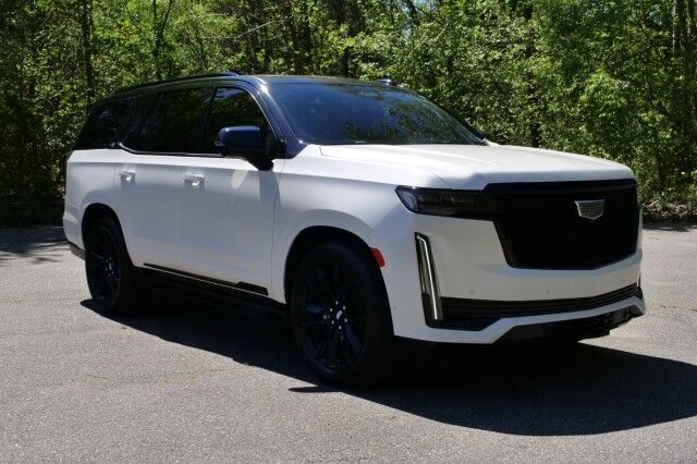 2021 Cadillac Escalade Sport / 4WD / Driver Assist PKG / DIESEL / Super Cruise! High Point NC