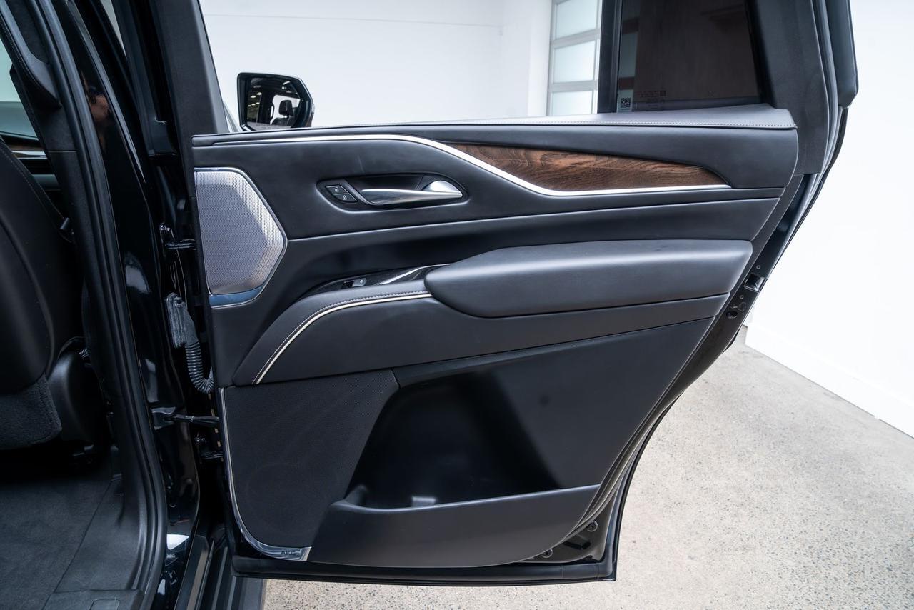 2021 Cadillac Escalade Sport Platinum AWD Super Cruise Night Vision Portland OR