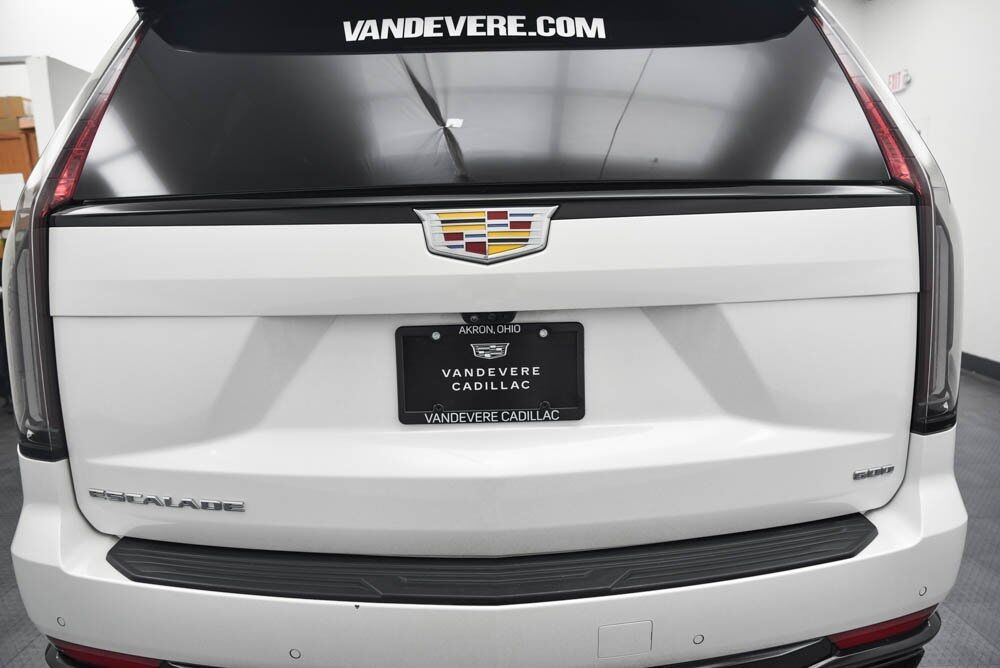 2021 Cadillac Escalade Sport Platinum AKRON OH