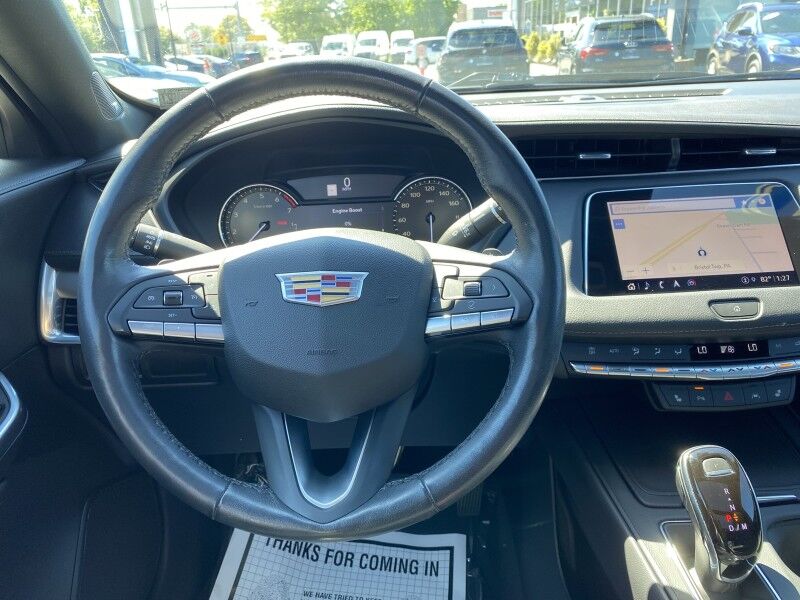 2021 Cadillac XT4 AWD Premium Luxury