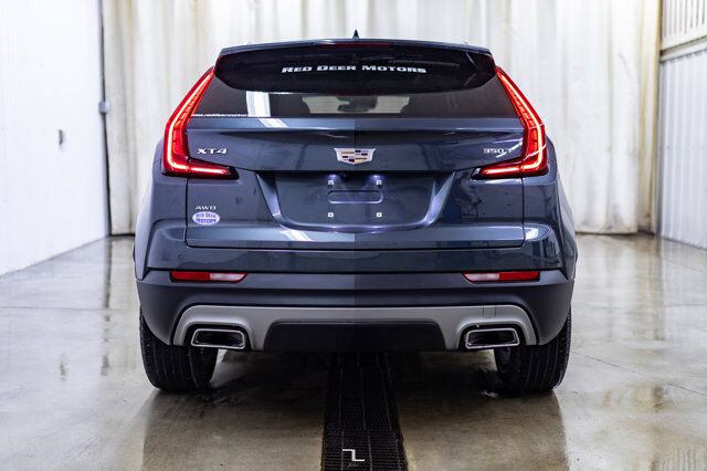 2021 Cadillac XT4 AWD Premium Luxury Leather Roof BCam Red Deer AB