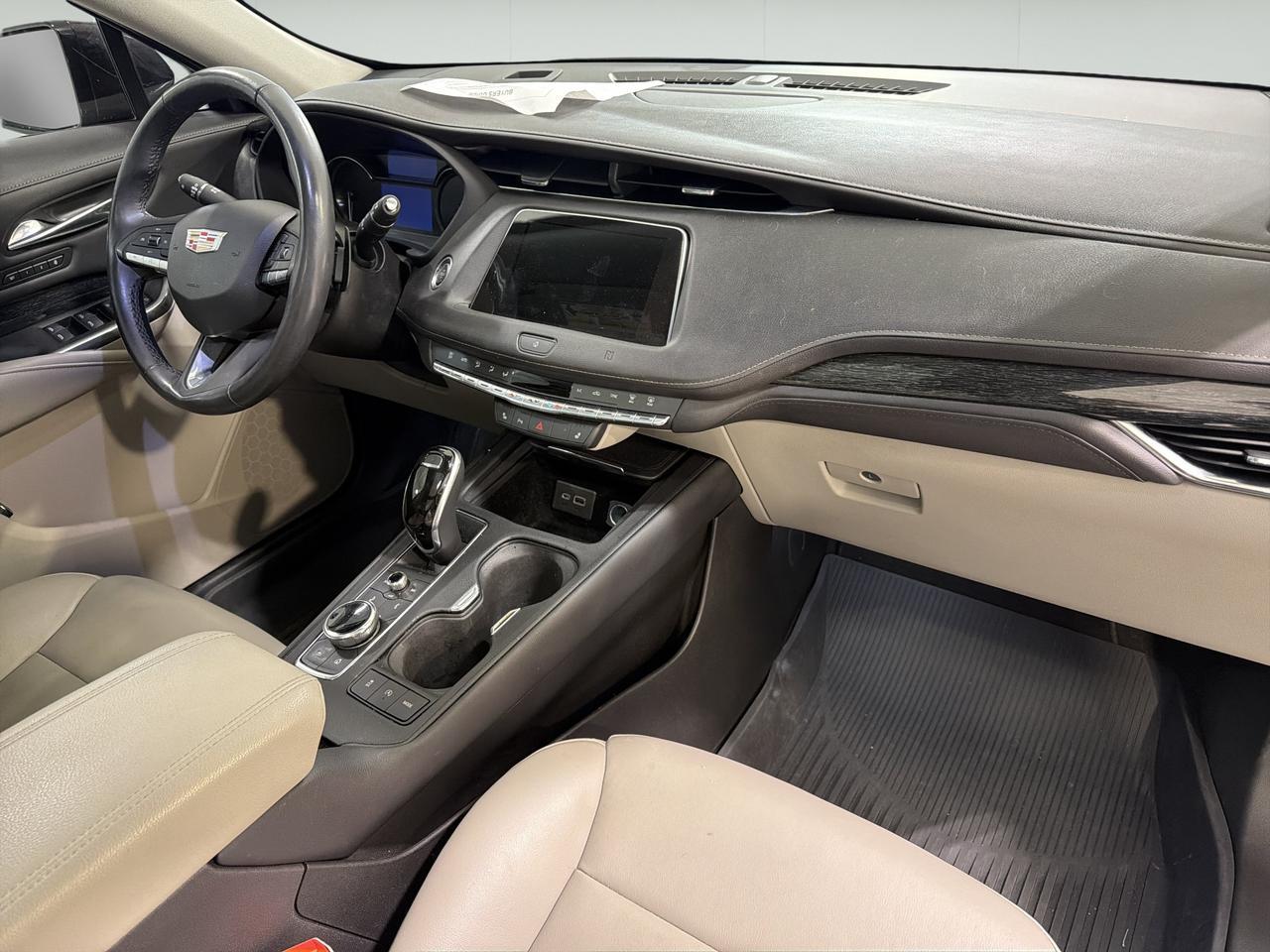2021 Cadillac XT4 FWD Premium Luxury San Antonio TX