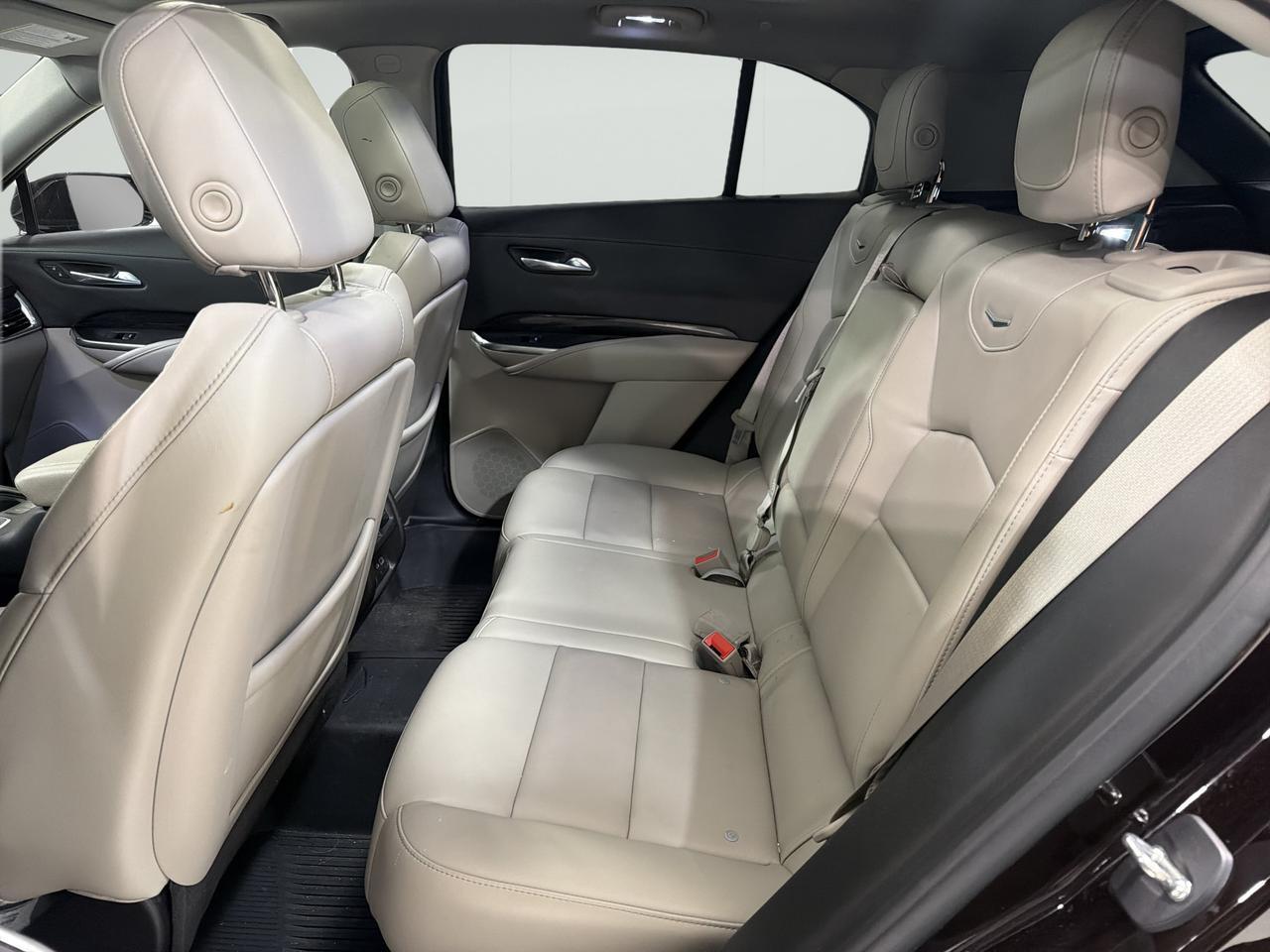2021 Cadillac XT4 FWD Premium Luxury San Antonio TX