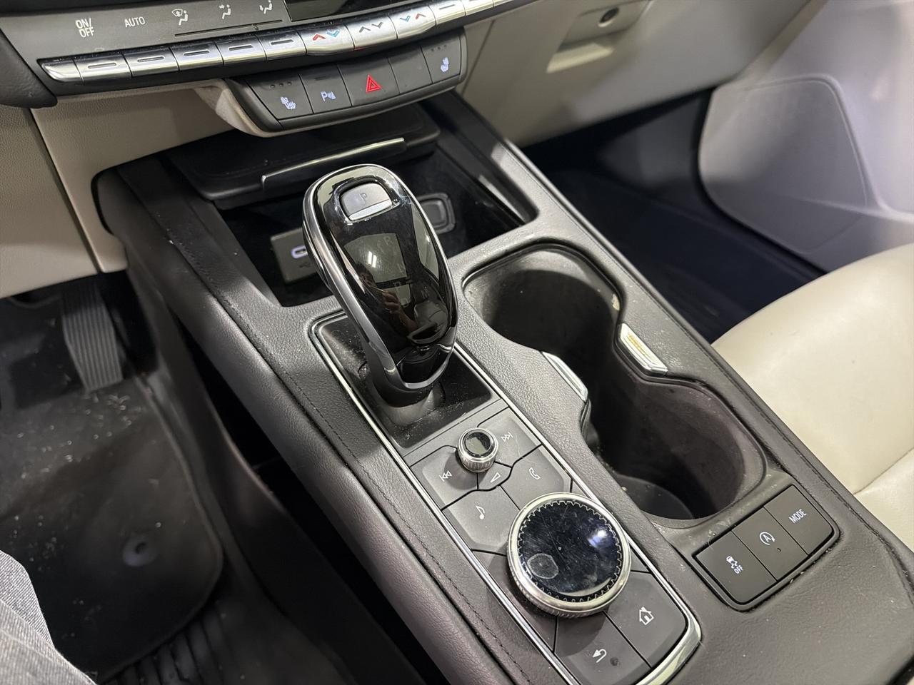 2021 Cadillac XT4 FWD Premium Luxury San Antonio TX
