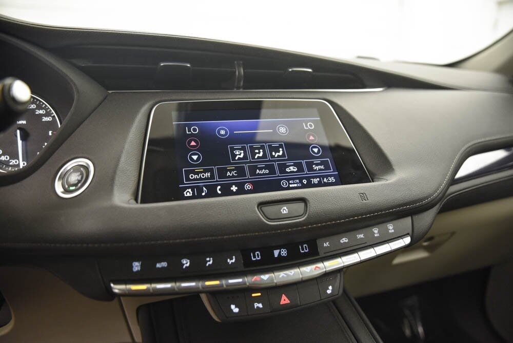 2021 Cadillac XT4 Luxury AKRON OH