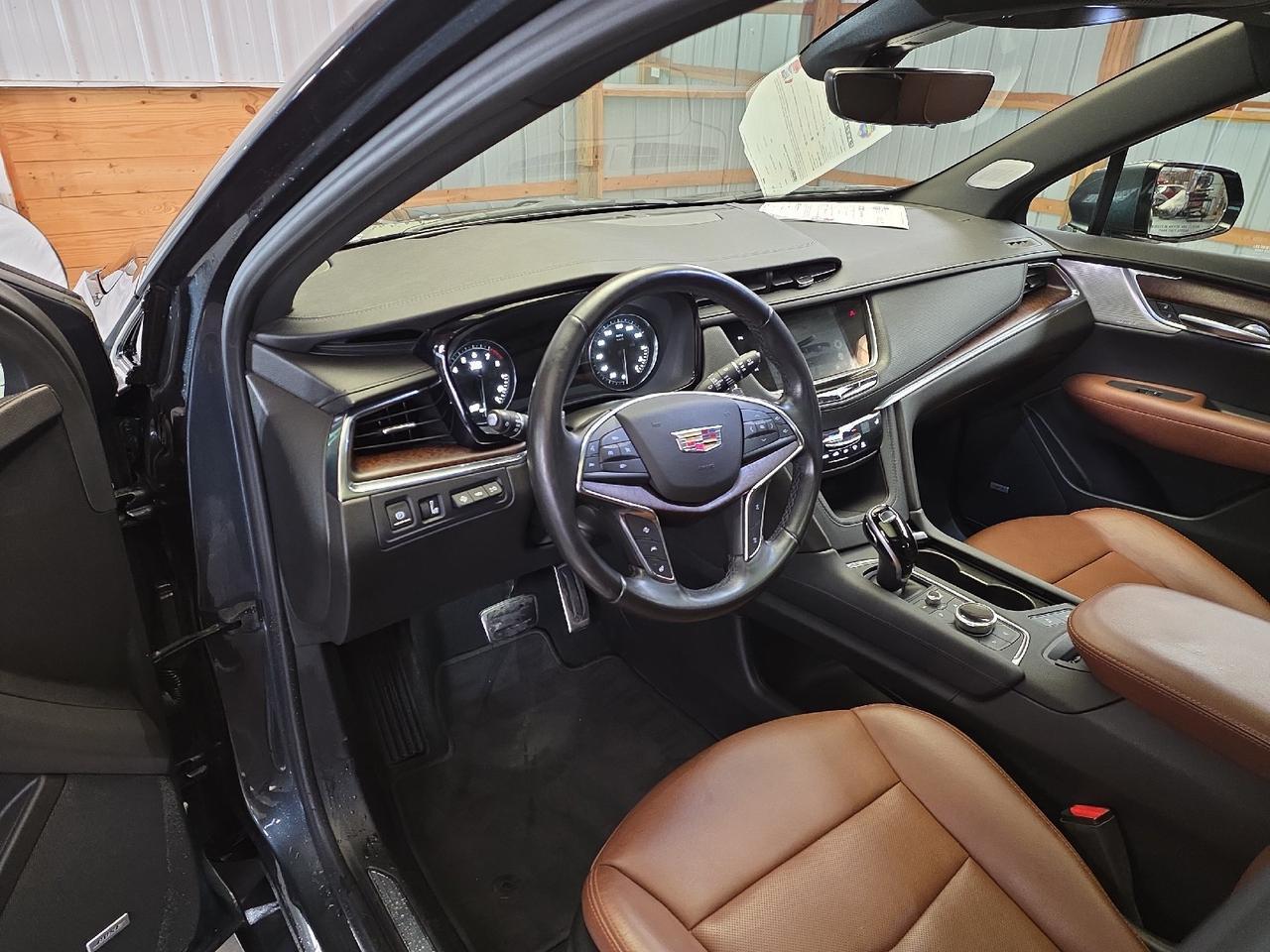 2021 Cadillac XT5 AWD Sport Sand Lake NY