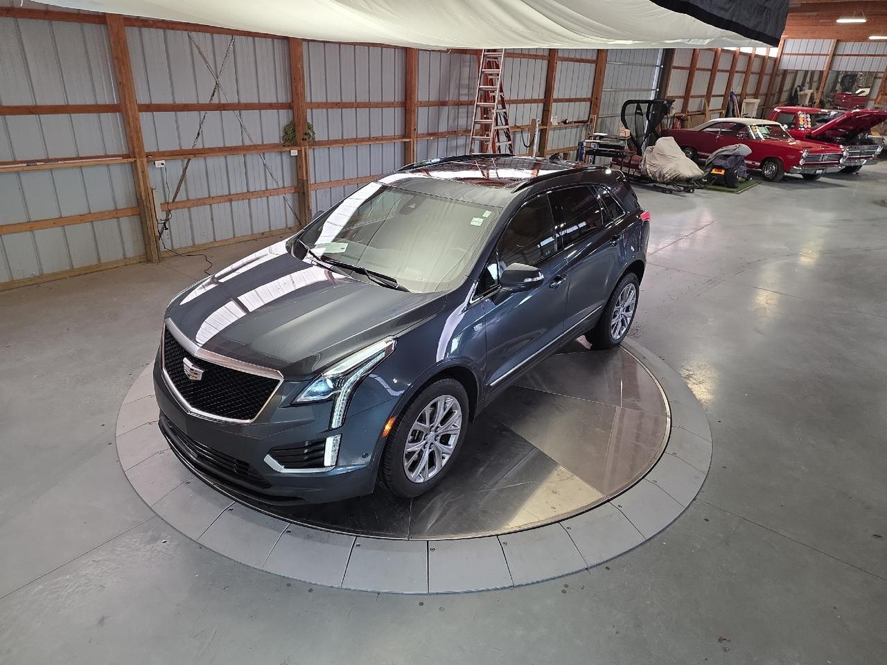 2021 Cadillac XT5 AWD Sport Sand Lake NY