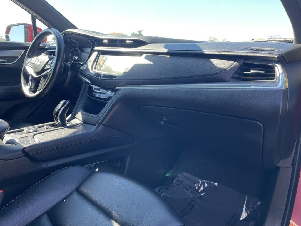 2021 Cadillac XT5 FWD Luxury~AUTO START/STOP~BLIND SPOT WARNING~DRIVER ASSISTANCE PACKAGE~KEYLESS ENTRY~PREMIUM SOUND SYSTEM Sarasota FL