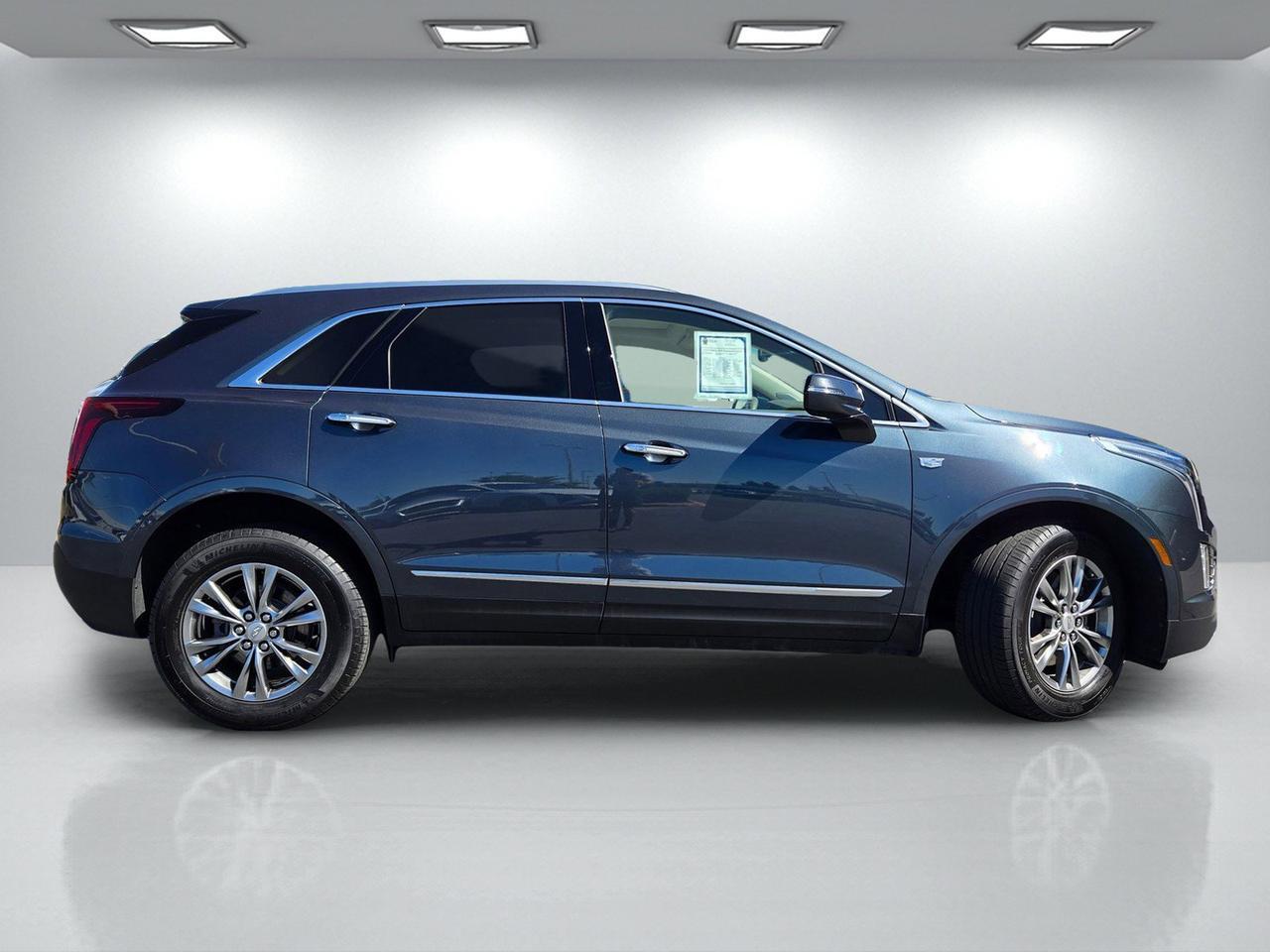 2021 Cadillac XT5 FWD Premium Luxury
