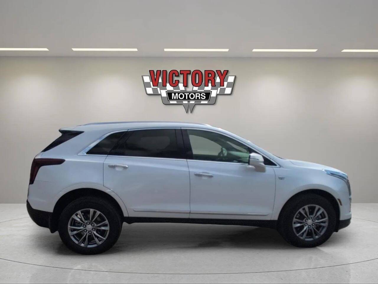2021 Cadillac XT5 Premium Luxury 4x4 4dr SUV Lake Orion MI