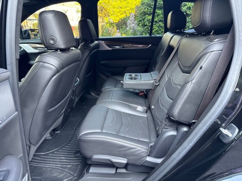 2021 Cadillac XT6 AWD Sport w/ Platinum Package Arlington VA
