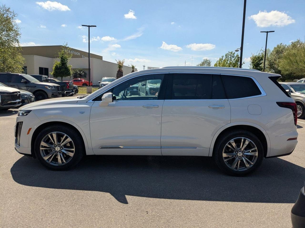 2021 Cadillac XT6 Premium Luxury