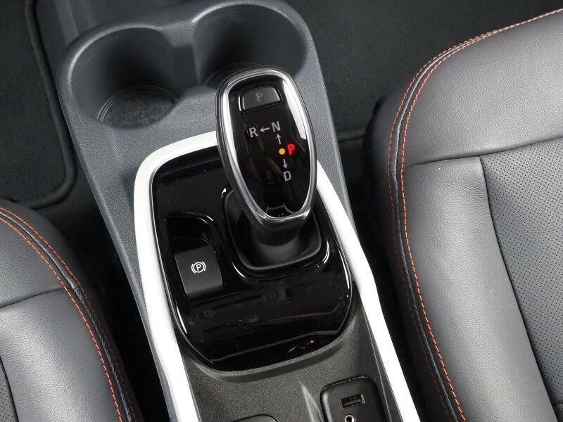 2021 Chevrolet Bolt EV Premier *BLIND SPOT & LANE DEPARTURE ALERT, SURROUND VIEW CAMERAS, 10.2 INCH COLOR TOUCHSCREEN, LEATHER, HEATED SEATS/STEERING, REMOTE START, WIRELESS CHARGING, BOSE AUDIO, APPLE CARPLAY Round Rock TX