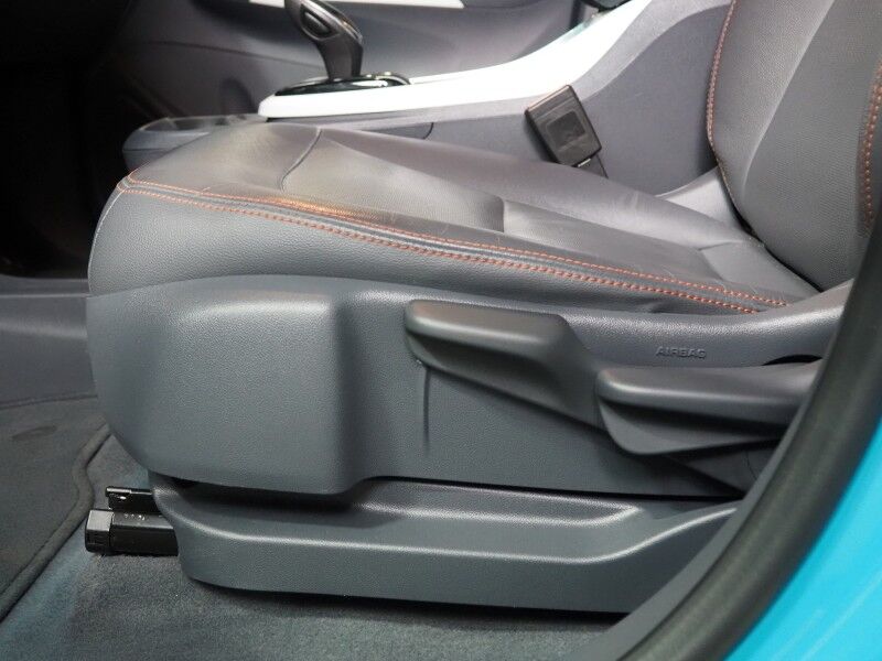 2021 Chevrolet Bolt EV Premier *BLIND SPOT & LANE DEPARTURE ALERT, SURROUND VIEW CAMERAS, 10.2 INCH COLOR TOUCHSCREEN, LEATHER, HEATED SEATS/STEERING, REMOTE START, WIRELESS CHARGING, BOSE AUDIO, APPLE CARPLAY Round Rock TX