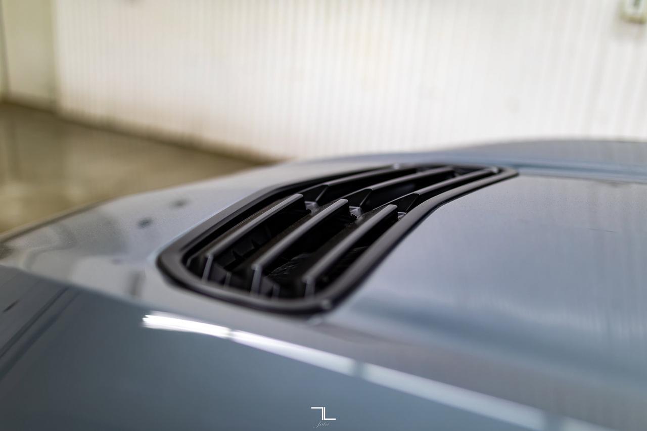 2021 Chevrolet Camaro LT1 Manual Roof BCam Red Deer AB