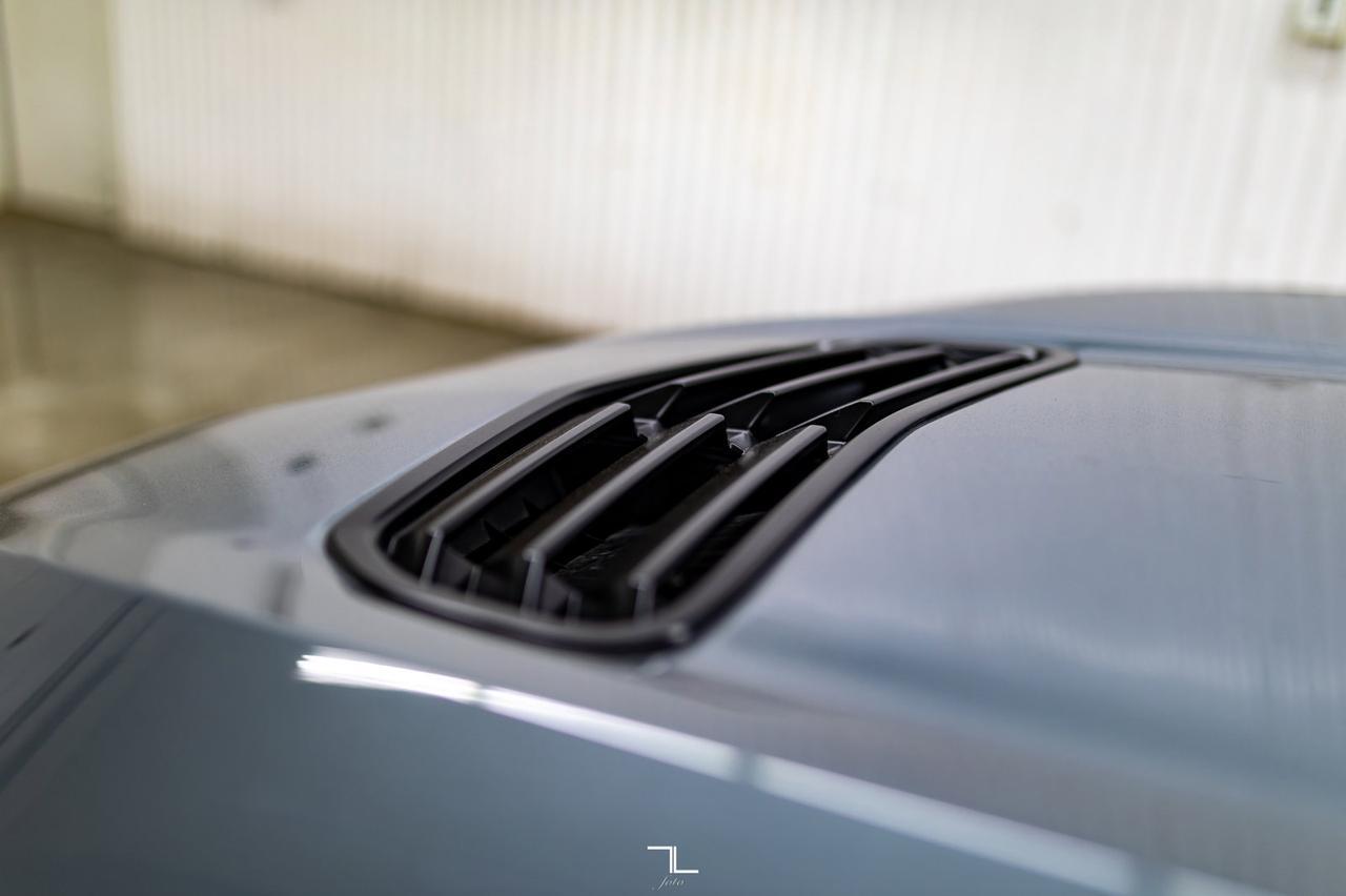 2021 Chevrolet Camaro LT1 Manual Roof BCam Red Deer AB