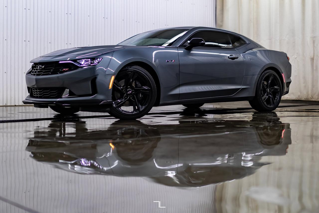 2021 Chevrolet Camaro LT1 Manual Roof BCam Red Deer AB