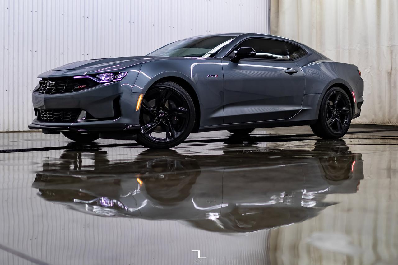2021 Chevrolet Camaro LT1 Manual Roof BCam Red Deer AB