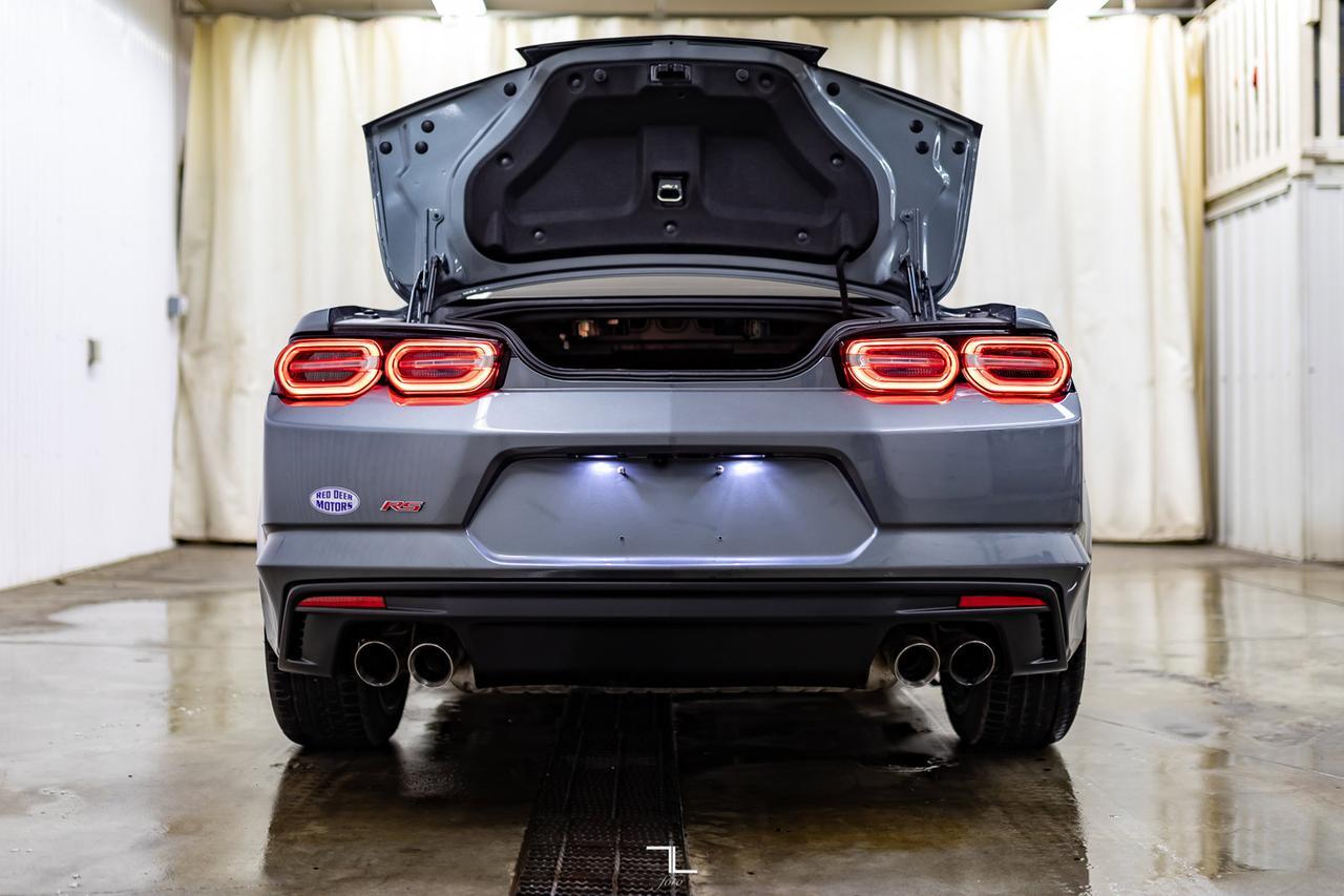 2021 Chevrolet Camaro LT1 Manual Roof BCam Red Deer AB