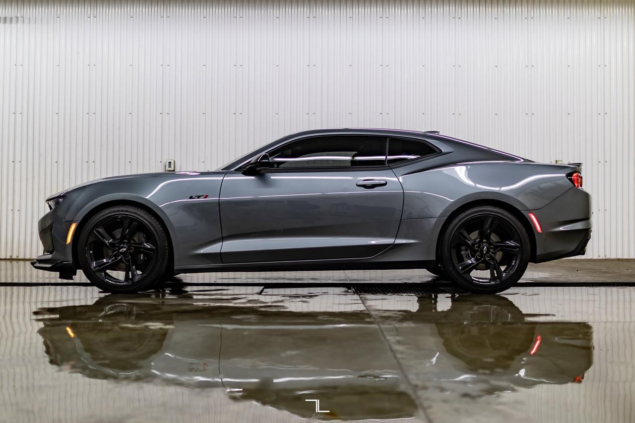 2021 Chevrolet Camaro LT1 Manual Roof BCam Red Deer AB