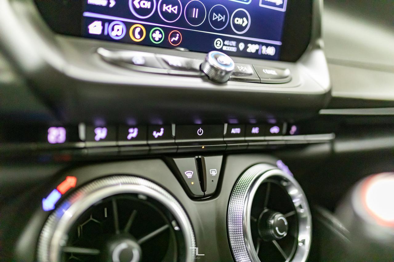 2021 Chevrolet Camaro LT1 Manual Roof BCam Red Deer AB