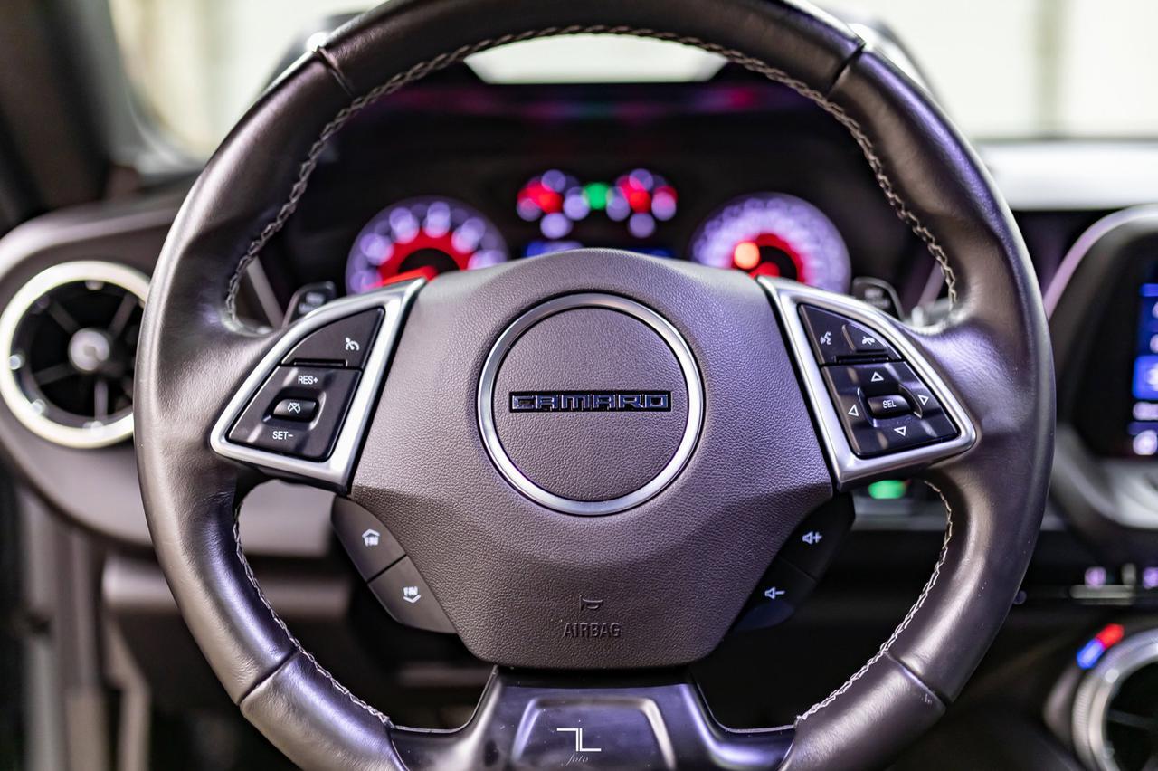 2021 Chevrolet Camaro LT1 Manual Roof BCam Red Deer AB