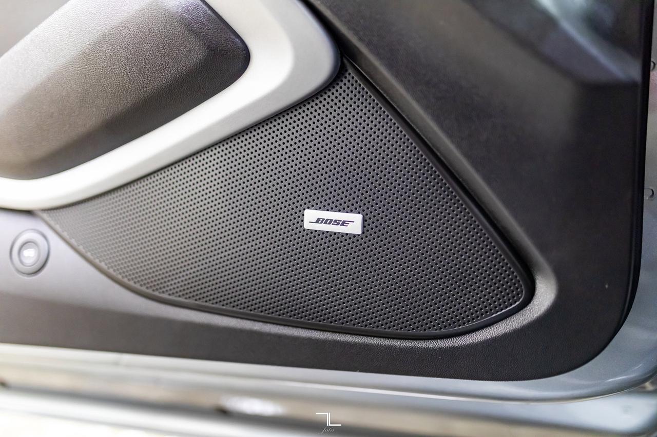 2021 Chevrolet Camaro LT1 Manual Roof BCam Red Deer AB