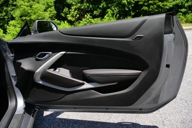 2021 Chevrolet Camaro LT1 / Performance Exhaust / 6.2L V8! High Point NC