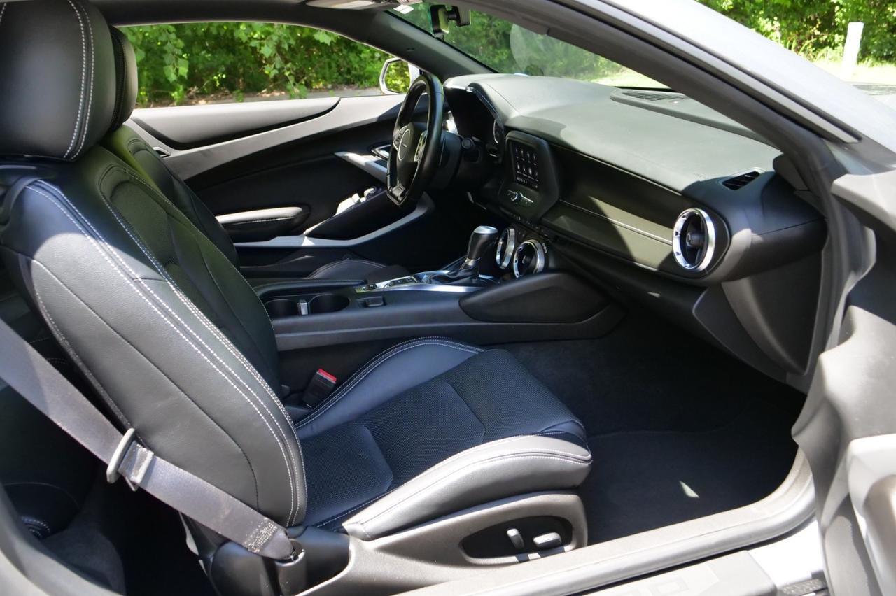 2021 Chevrolet Camaro LT1 / Performance Exhaust / 6.2L V8! Lincolnton NC