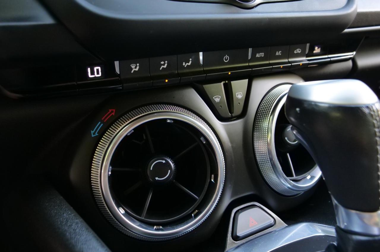 2021 Chevrolet Camaro LT1 / Performance Exhaust / 6.2L V8! Lincolnton NC