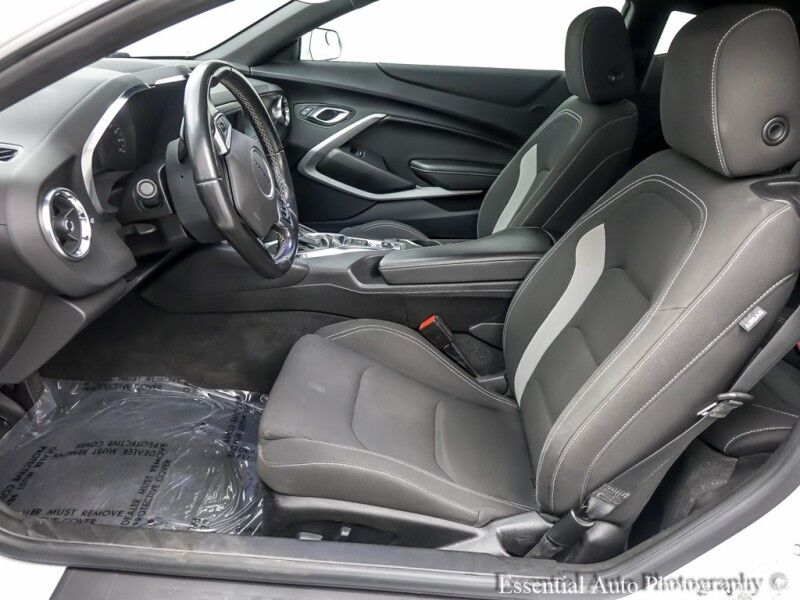 2021 Chevrolet Camaro LT1 Willowbrook IL