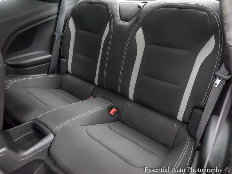 2021 Chevrolet Camaro LT1 Willowbrook IL