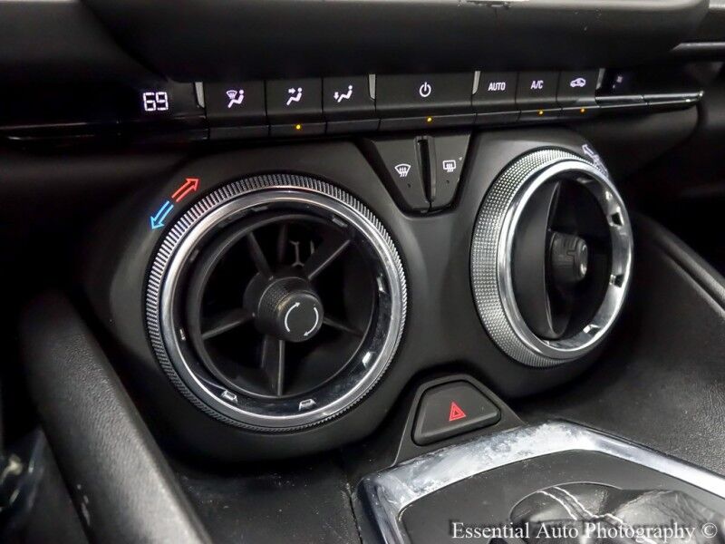 2021 Chevrolet Camaro LT1 Willowbrook IL