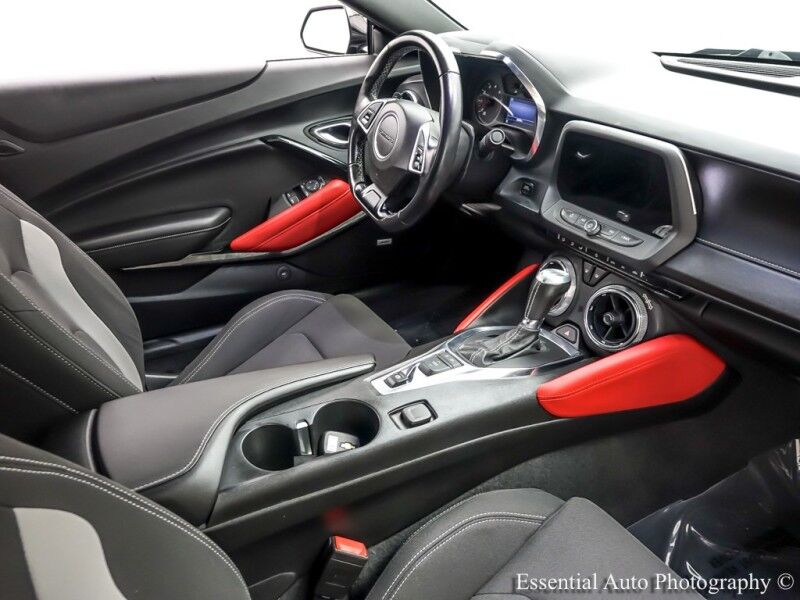 2021 Chevrolet Camaro LT1 Willowbrook IL