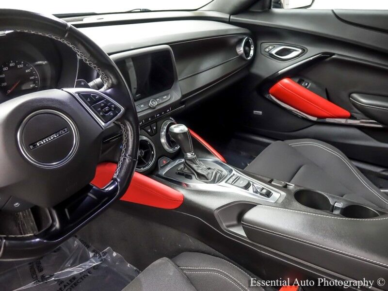 2021 Chevrolet Camaro LT1 Willowbrook IL