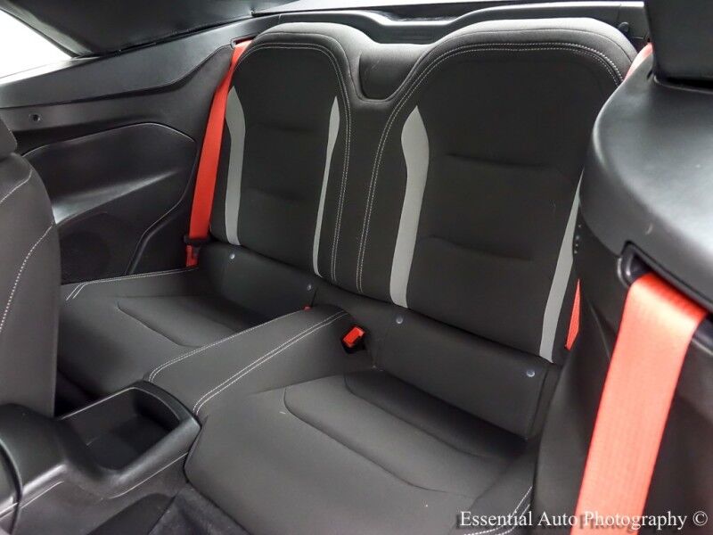 2021 Chevrolet Camaro LT1 Willowbrook IL