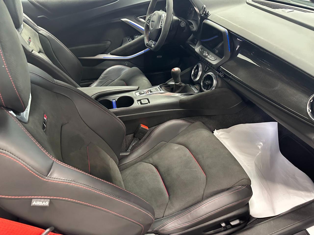 2021 Chevrolet Camaro ZL1 1LE photo 2